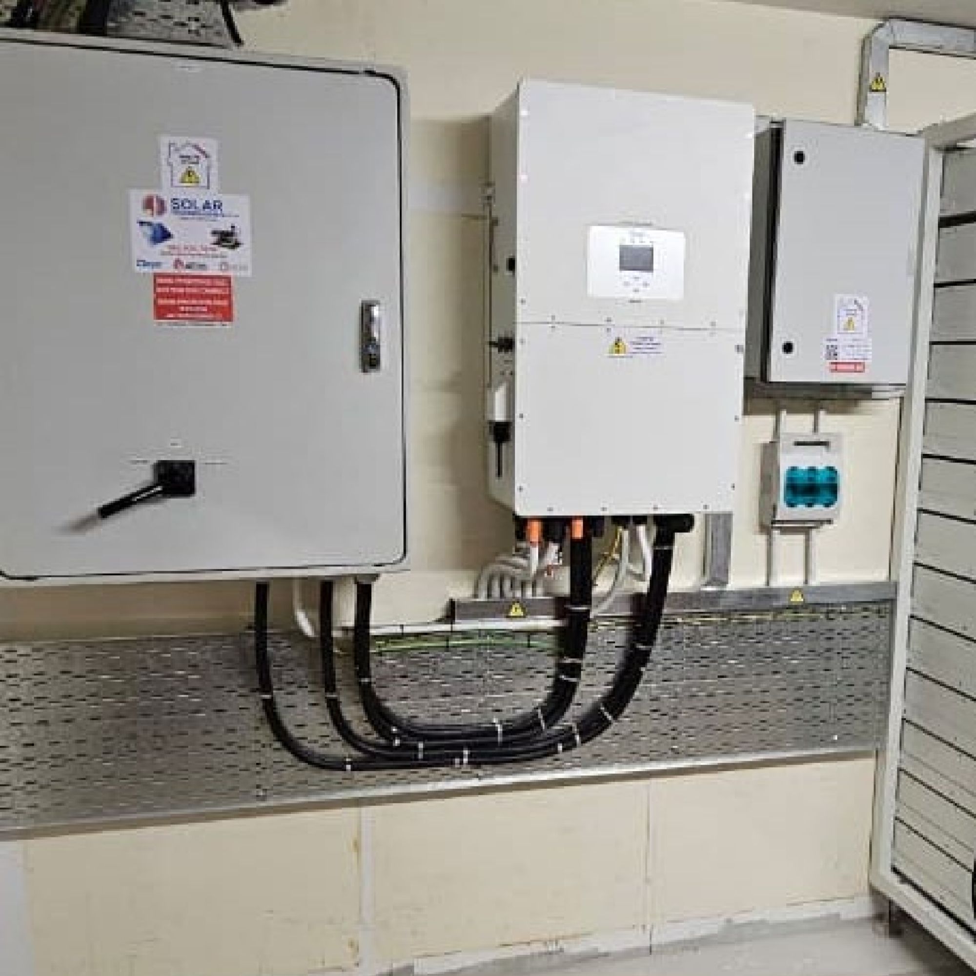 Hybrid inverters